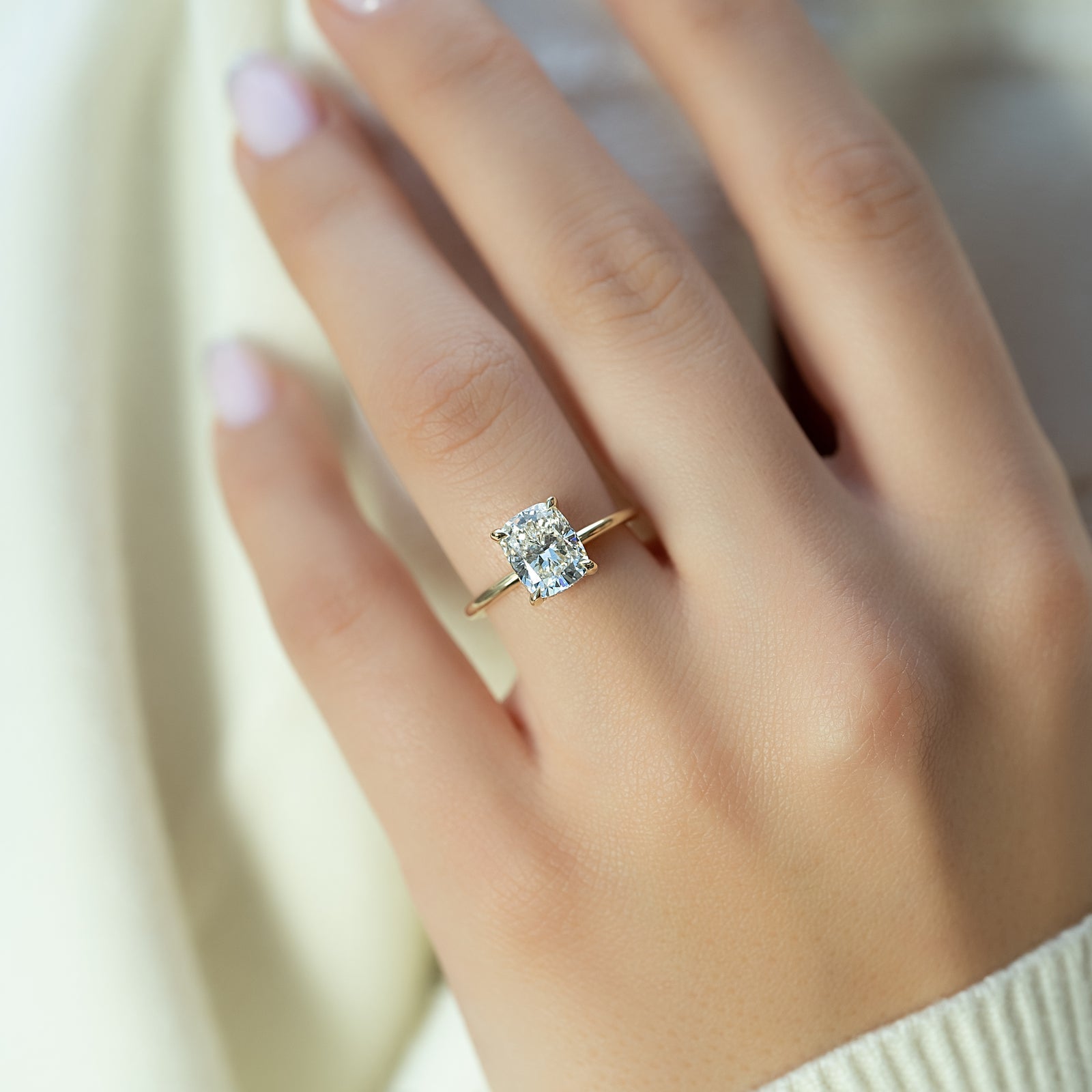 The Kamellie Set With A 2 Carat Elongated Cushion Lab Diamond