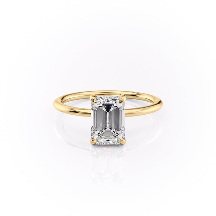 The Kamellie Set With A 2 Carat Emerald Lab Diamond