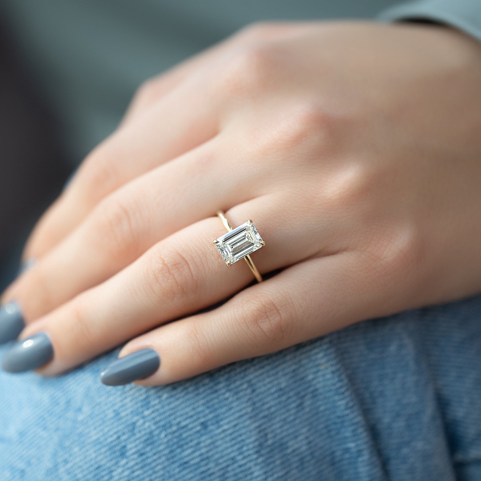 The Kamellie Set With A 2 Carat Emerald Lab Diamond