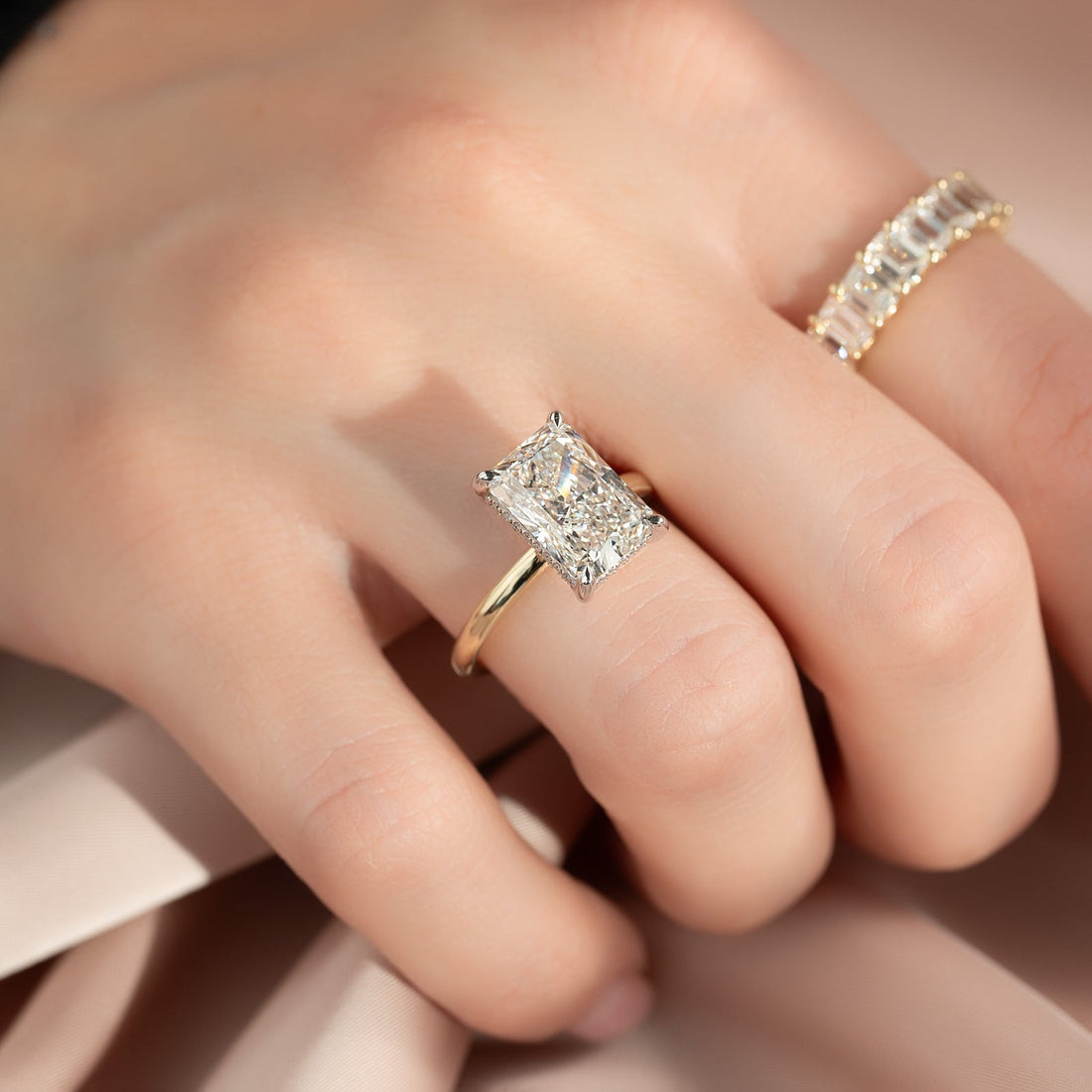 The Kamellie Set With A 2 Carat Radiant Lab Diamond