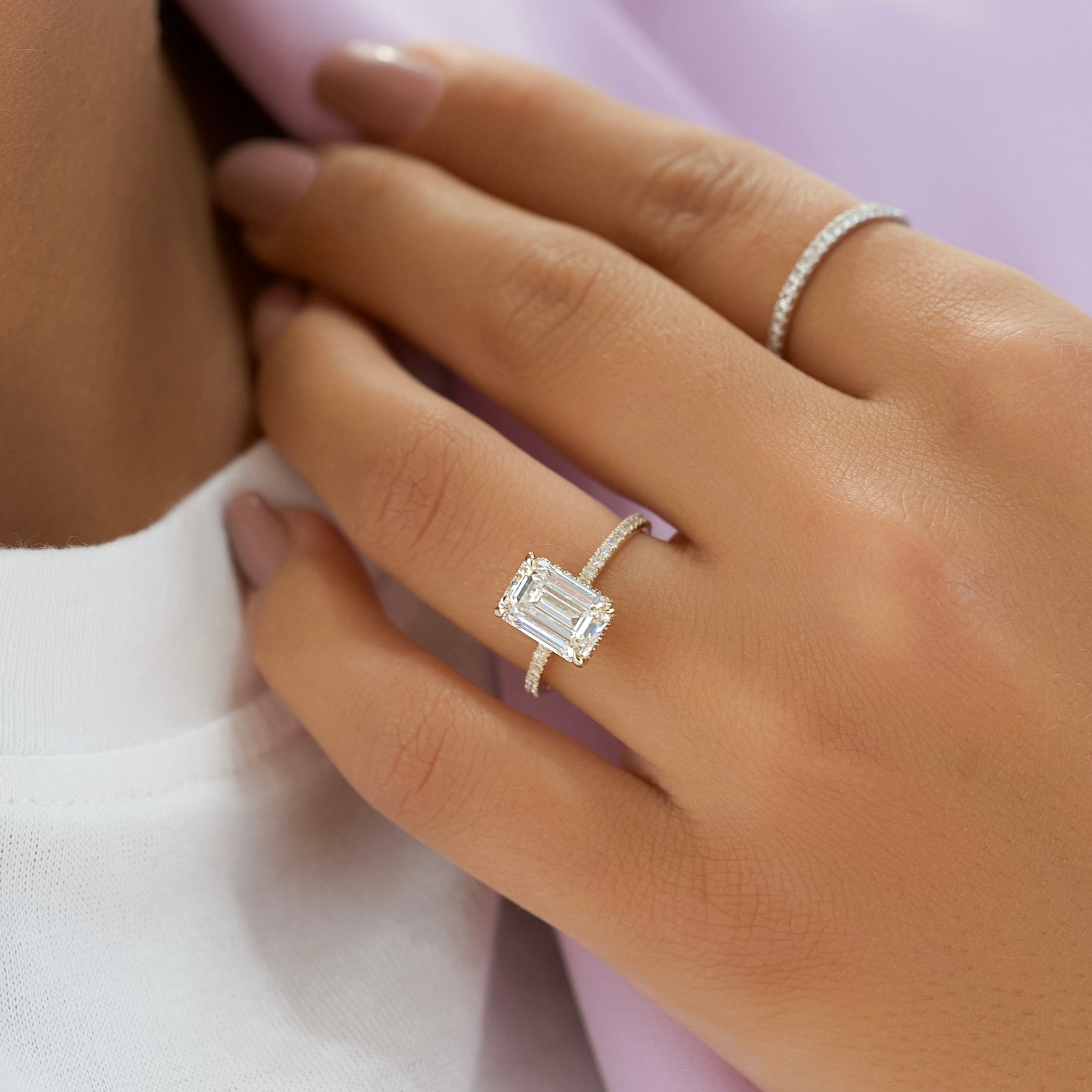 The Pave Kamellie Set With A 2 Carat Emerald Lab Diamond