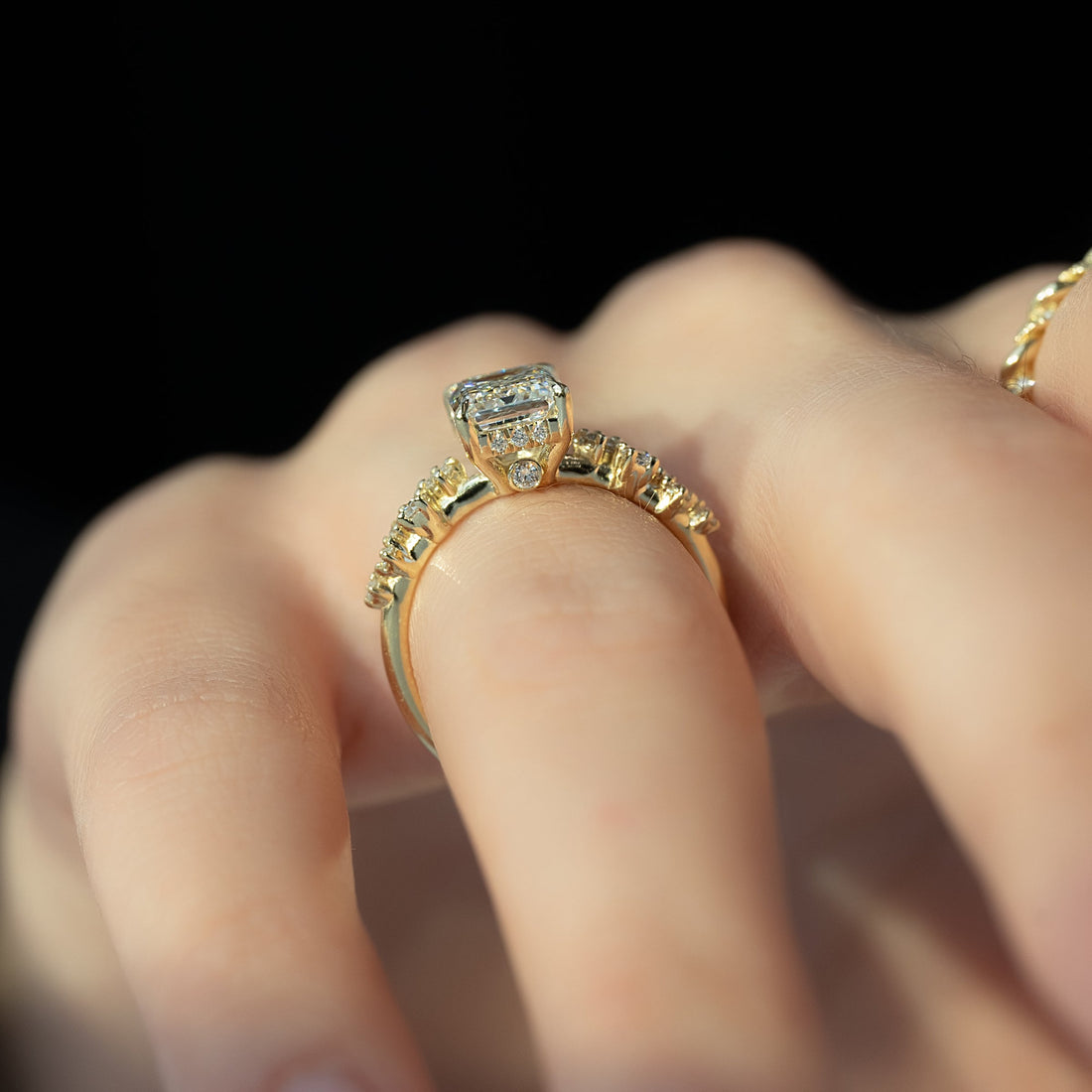 The Mia Set With A 2 Carat Emerald Lab Diamond