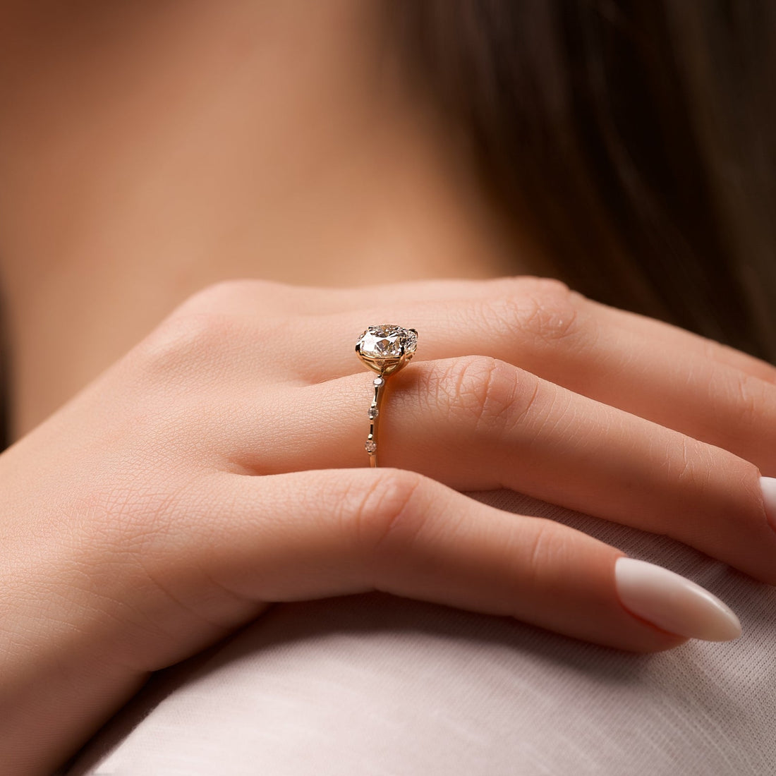 The Penelope Set With A 2 Carat Round Lab Diamond