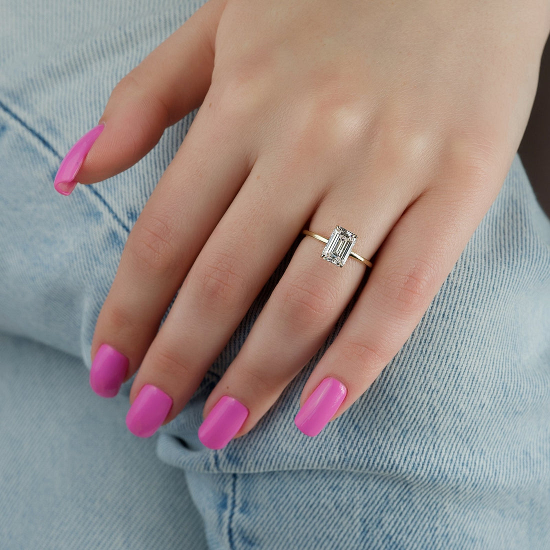 The Nelly Set With A 2 Carat Emerald Lab Diamond