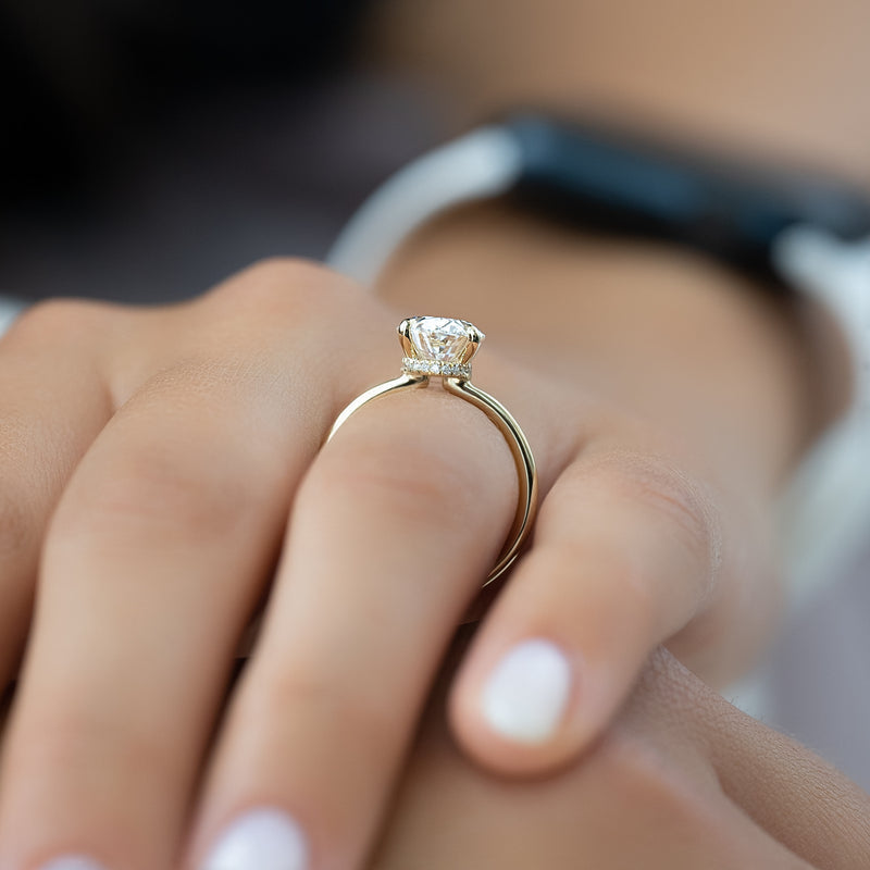 The Nelly Set With A 2 Carat Oval Lab Diamond