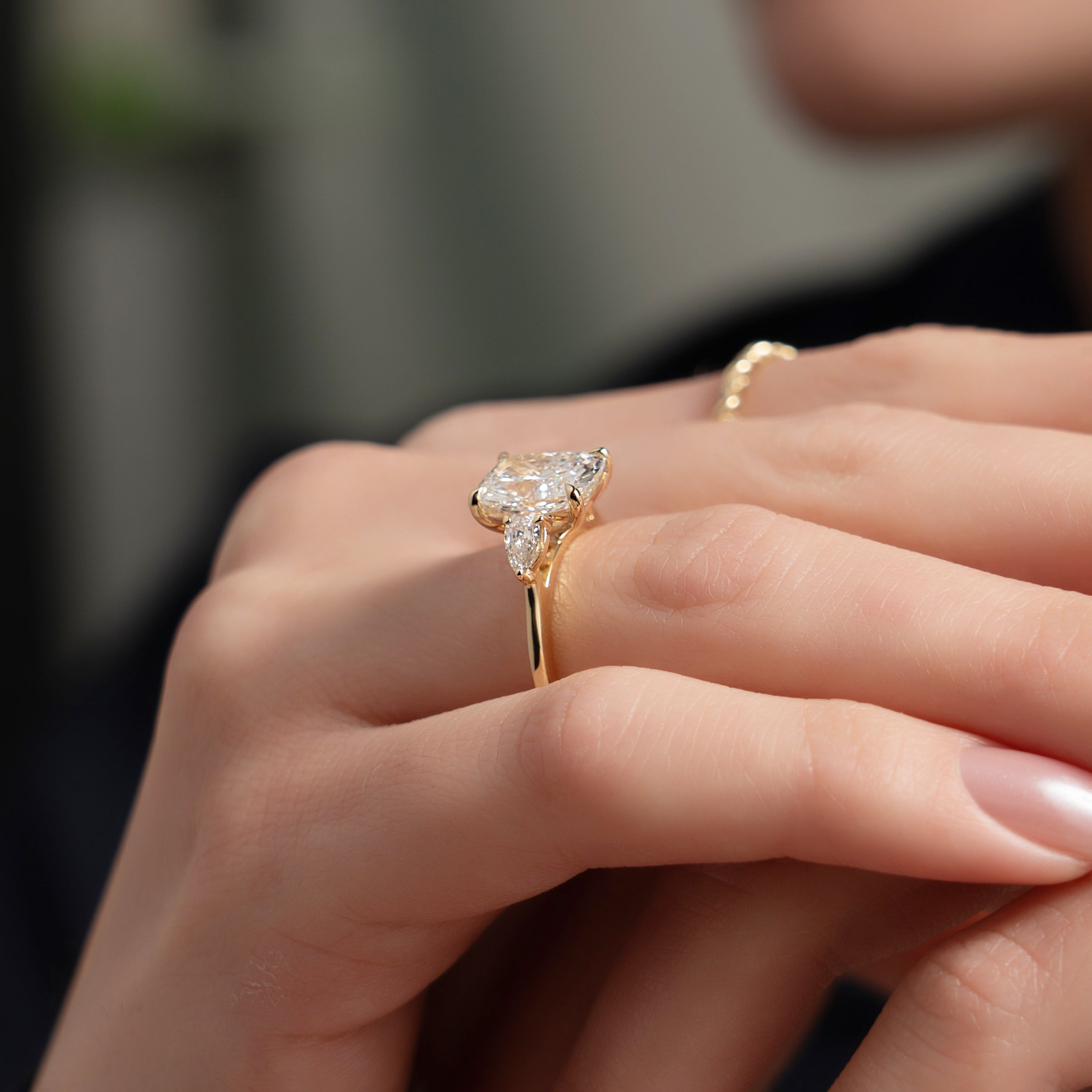 The Pears Liv Set With A 2 Carat Elongated Cushion Lab Diamond
