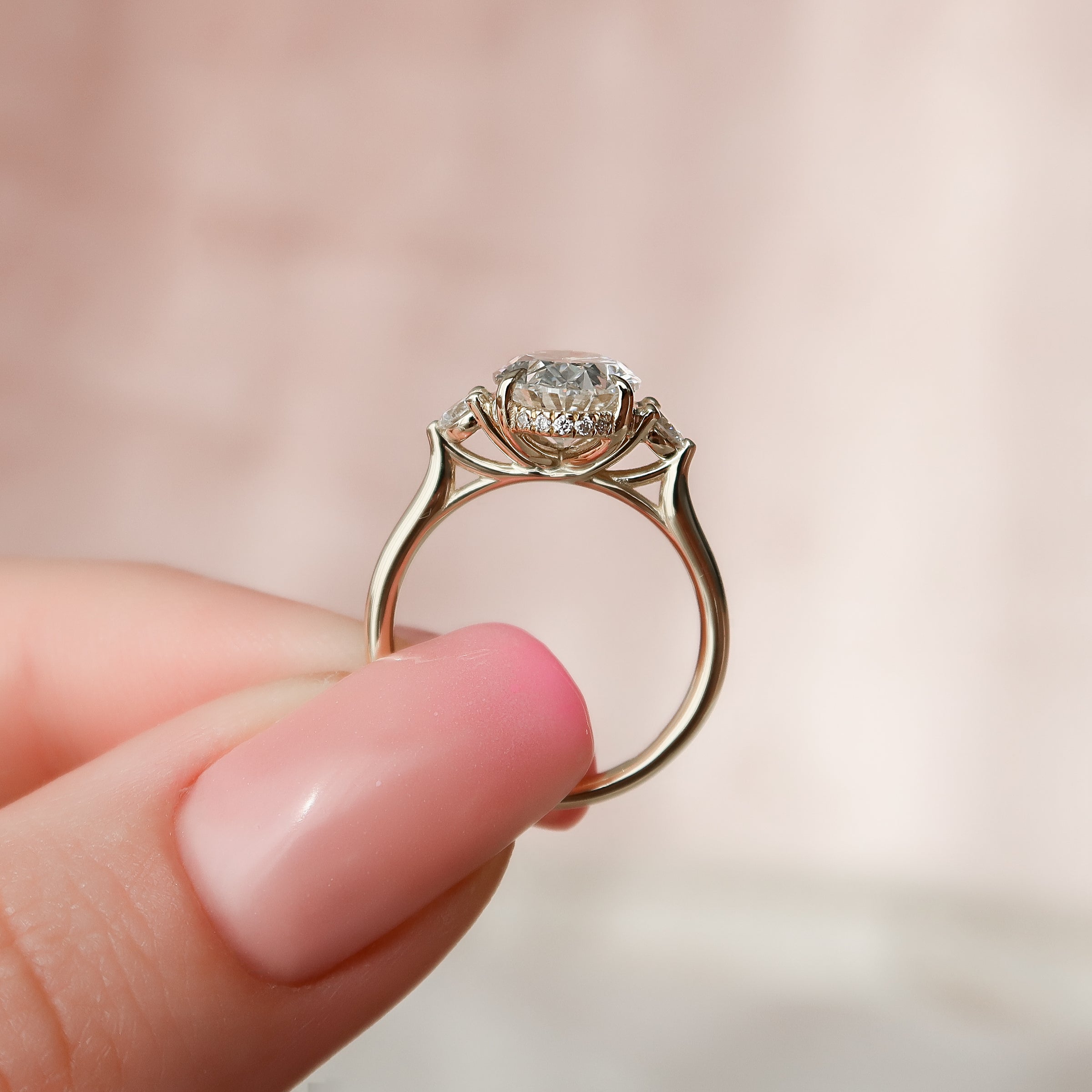 The Lia Set With A 2 Carat Oval Lab Diamond