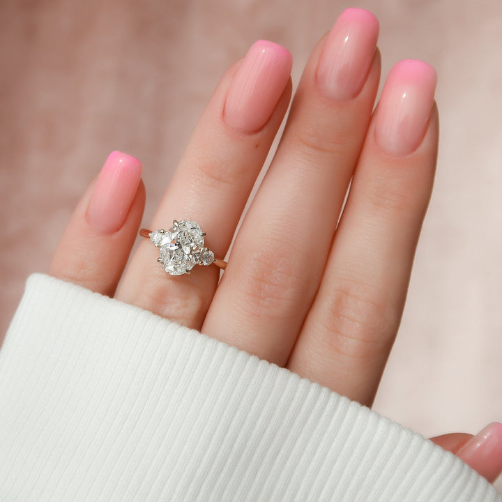 The Lia Set With A 2 Carat Oval Lab Diamond