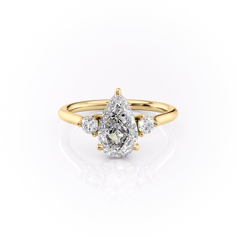 The Lia Set With A 2 Carat Pear Lab Diamond