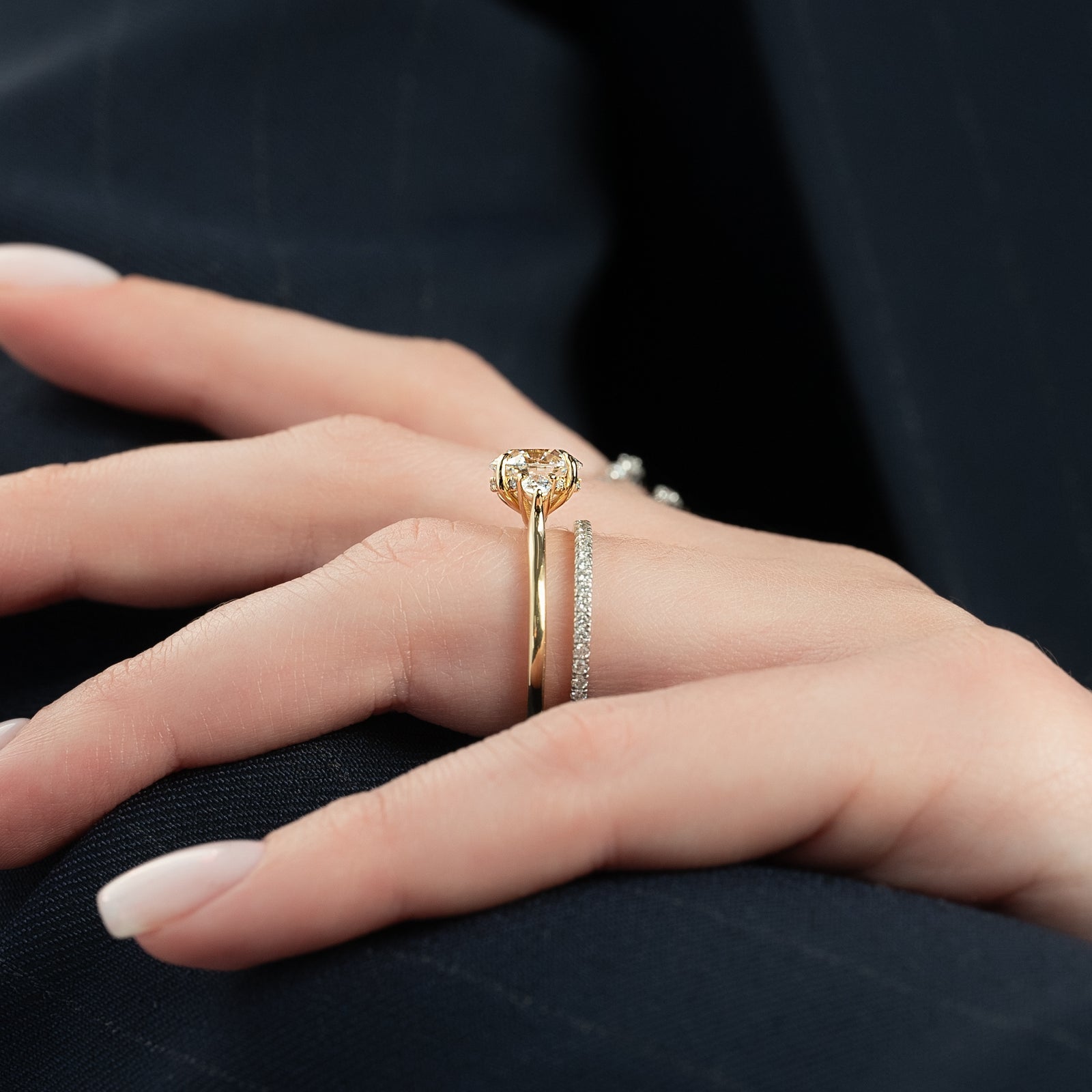 The Lia Set With A 2 Carat Round Lab Diamond