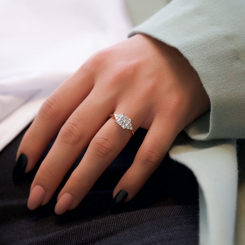 The Scarlett Set With A 2 Carat Princess Lab Diamond)