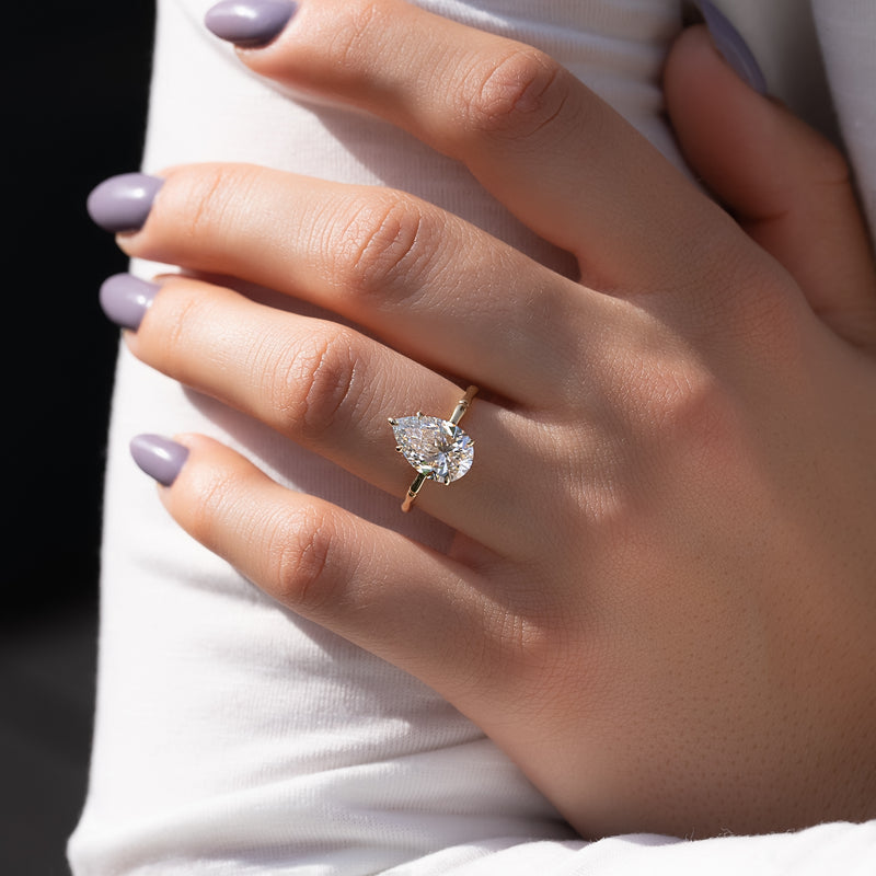 The Eve Set With A 2 Carat Pear Lab Diamond