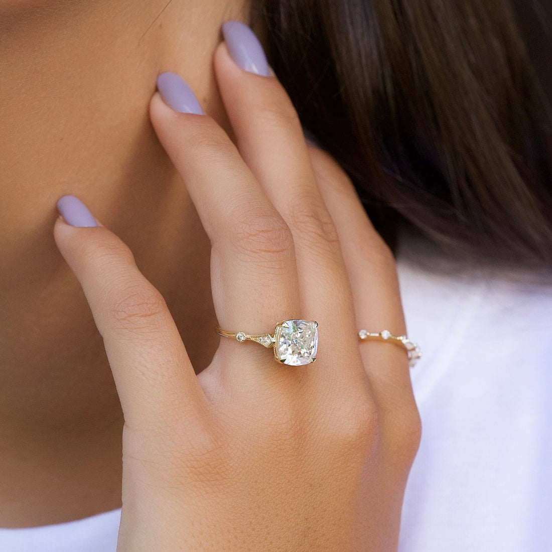 The Amber Set With A 2 Carat Cushion Lab Diamond