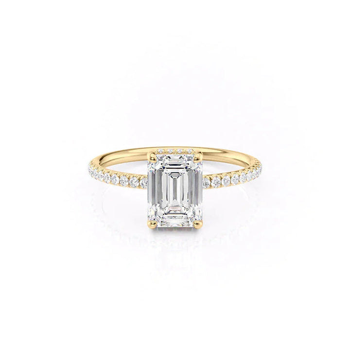 The Low Profile Kamellie Set With A 2 Carat Emerald Lab Diamond