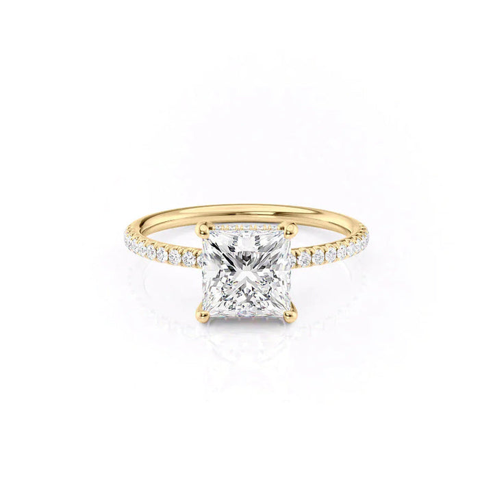 The Low Profile Kamellie Set With A 2 Carat Princess Lab Diamond