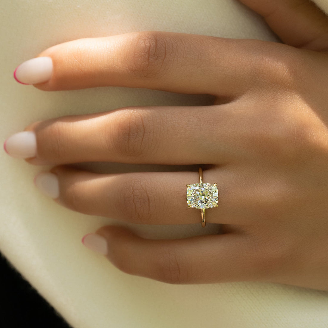 The Low Profile Kamellie Set With A 2 Carat Elongated Cushion Lab Diamond