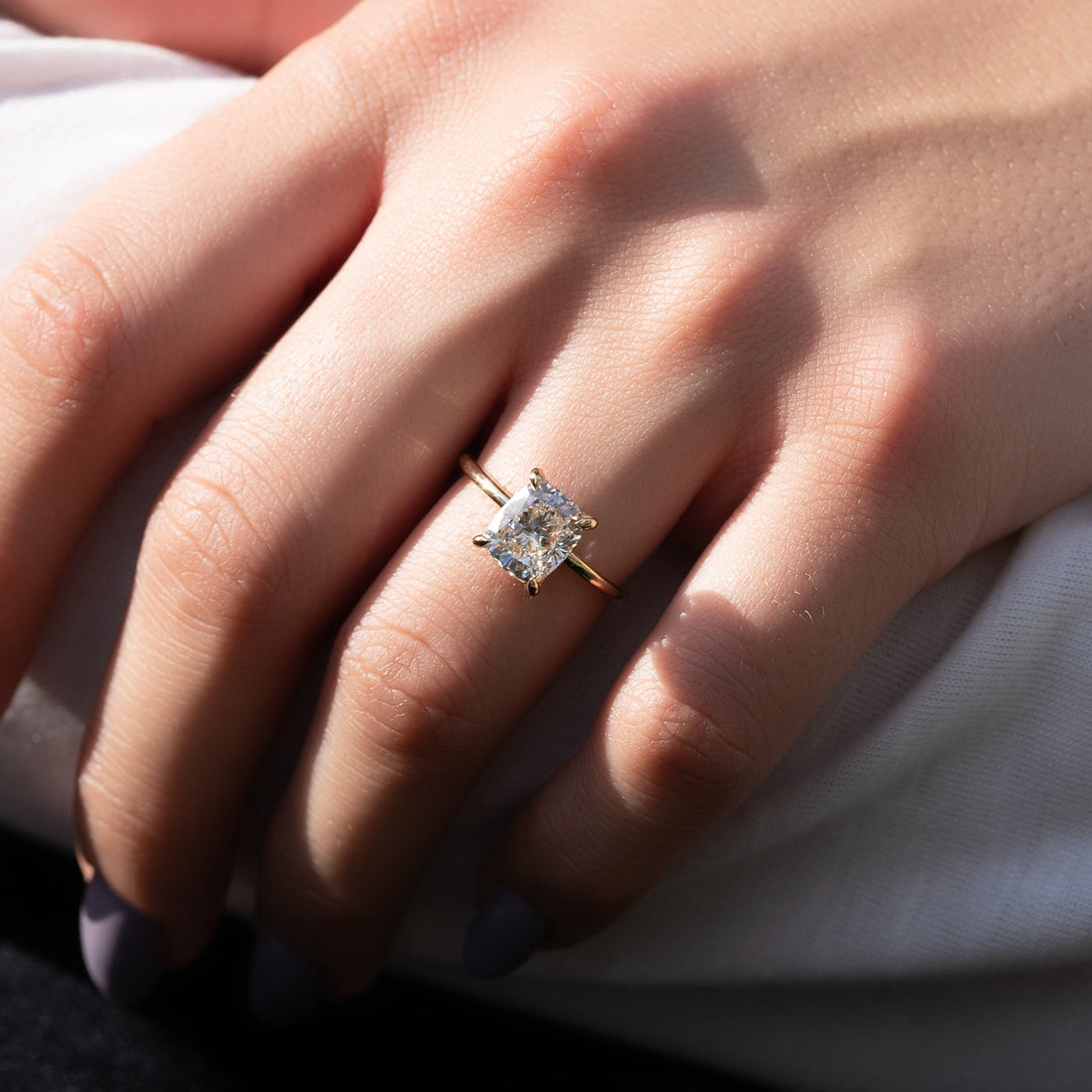 The Low Profile Kamellie Set With A 2 Carat Elongated Cushion Lab Diamond