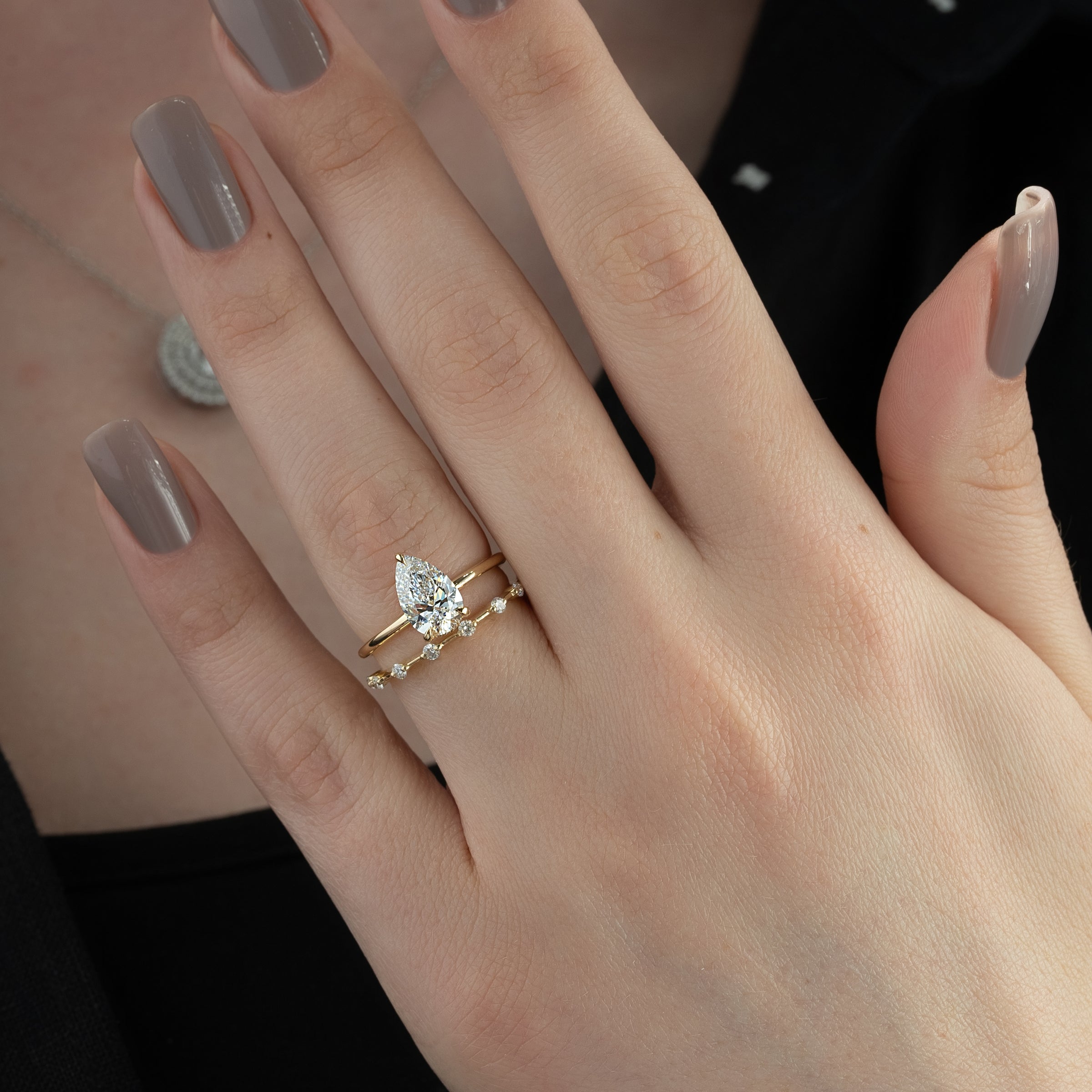 The Low Profile Kamellie Set With A 2 Carat Pear Lab Diamond