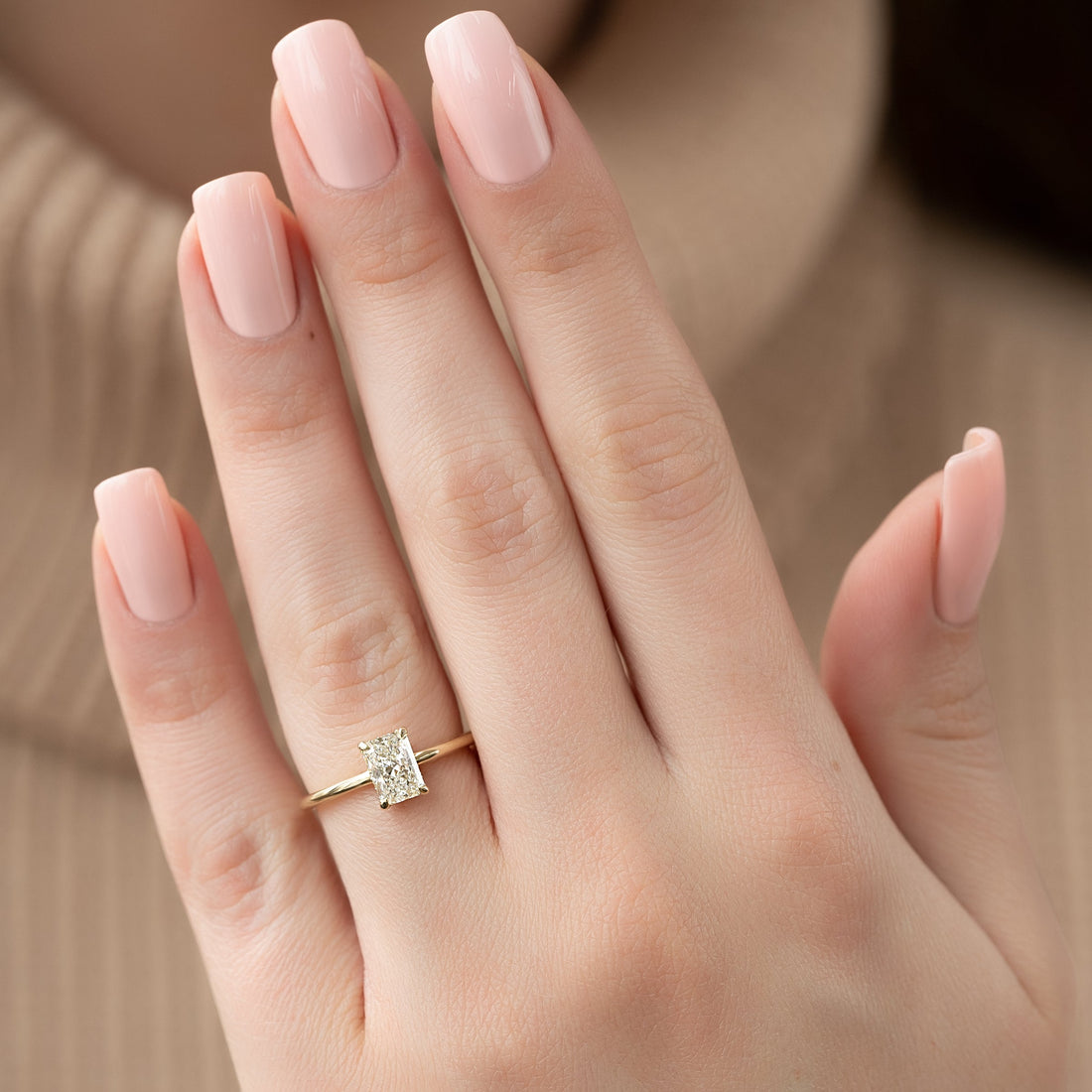 The Low Profile Kamellie Set With A 2 Carat Radiant Lab Diamond