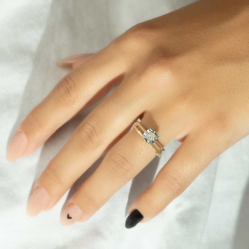 The Lexie Set With A 2 Carat Cushion Lab Diamond