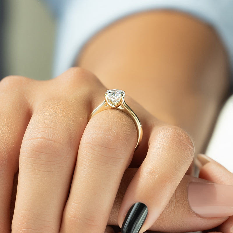 The Lexie Set With A 2 Carat Cushion Lab Diamond
