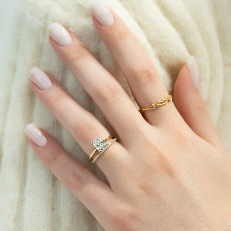 The Lexie Set With A 2 Carat Elongated Cushion Lab Diamond