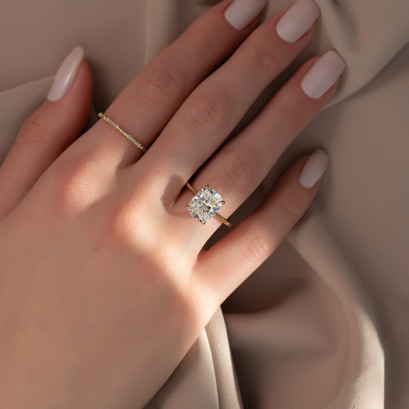 The Lexie Set With A 2 Carat Elongated Cushion Lab Diamond