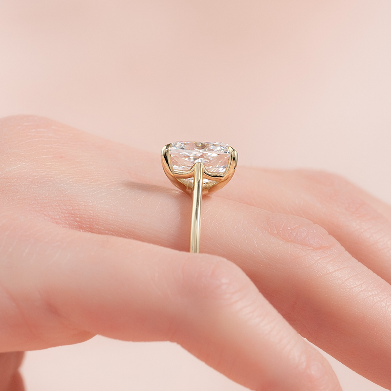 The Lexie Set With A 2 Carat Elongated Cushion Lab Diamond