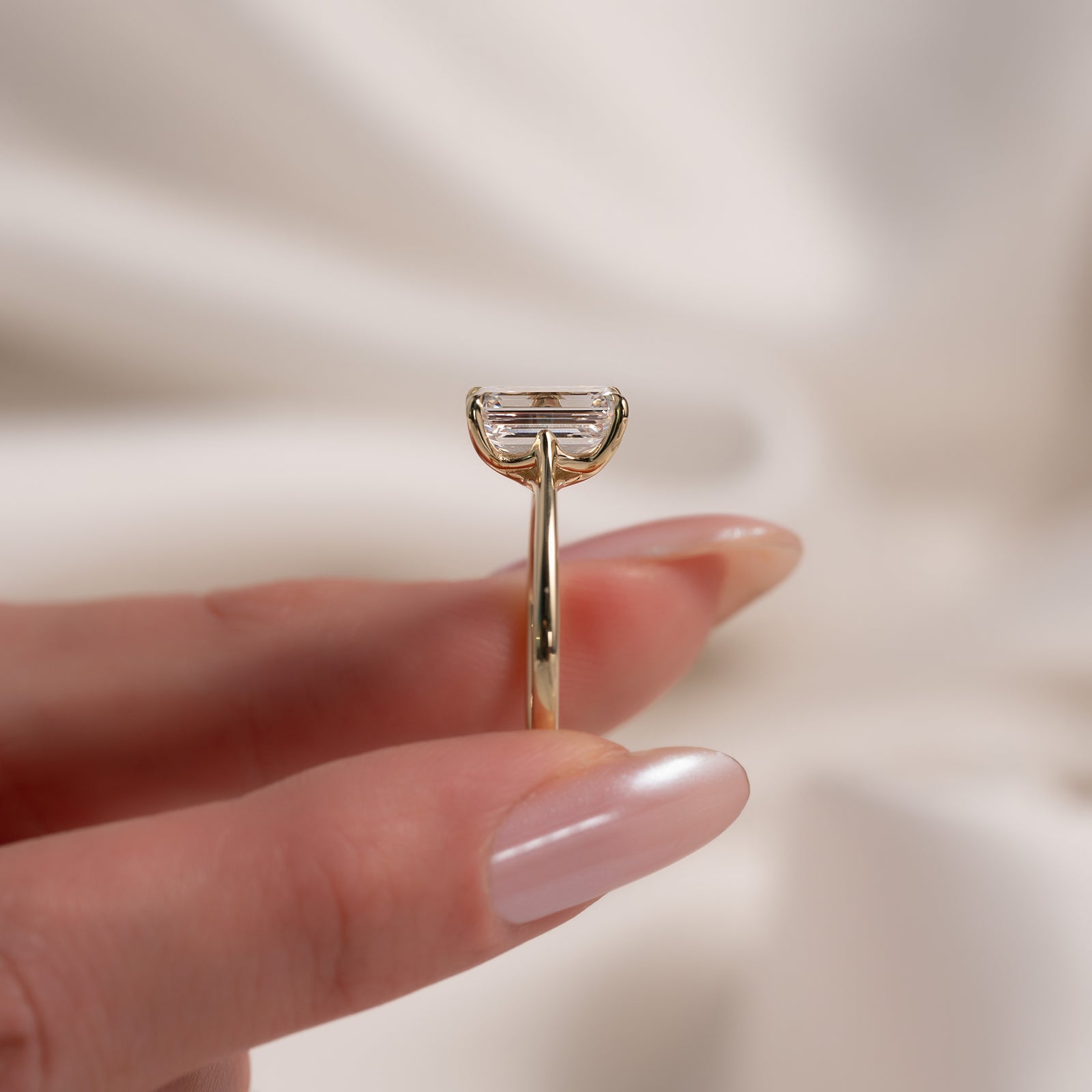 The Lexie Set With A 2 Carat Emerald Lab Diamond