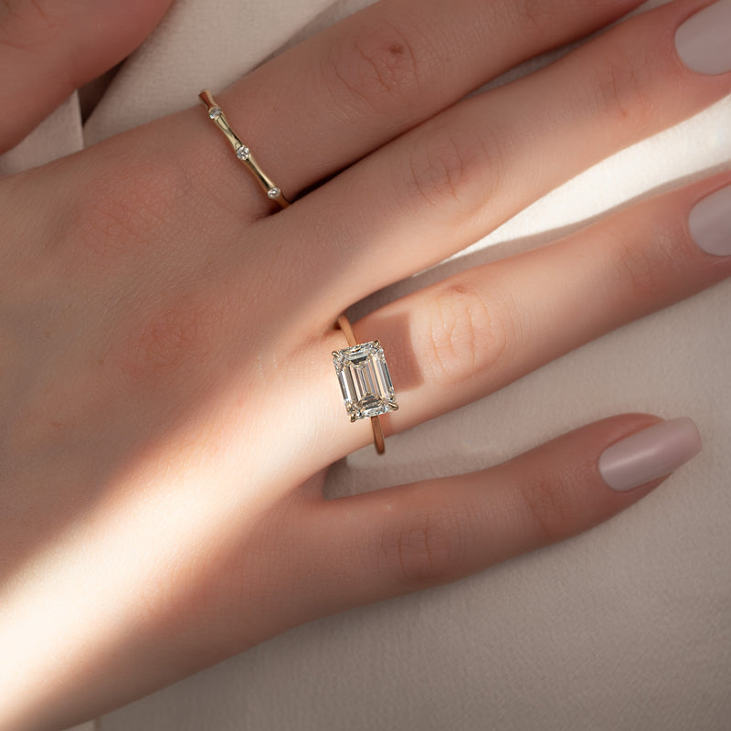 The Lexie Set With A 2 Carat Emerald Lab Diamond