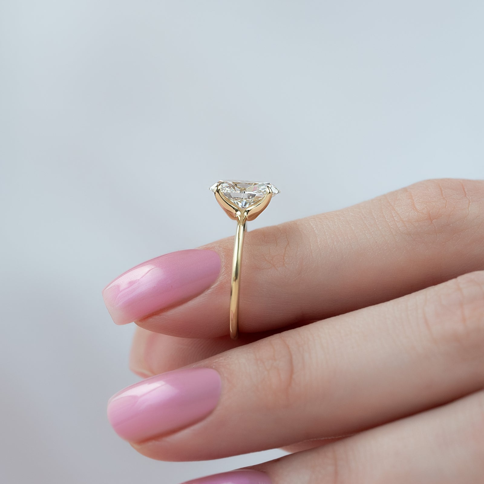 The Ashley Set With A 2 Carat Oval Lab Diamond