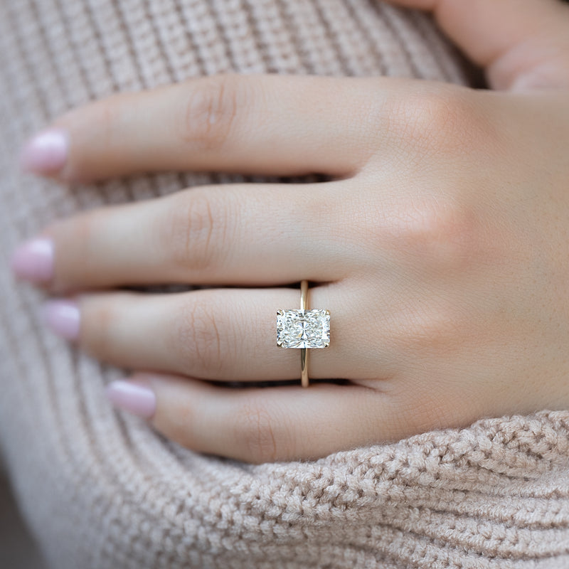The Ashley Set With A 2 Carat Radiant Lab Diamond