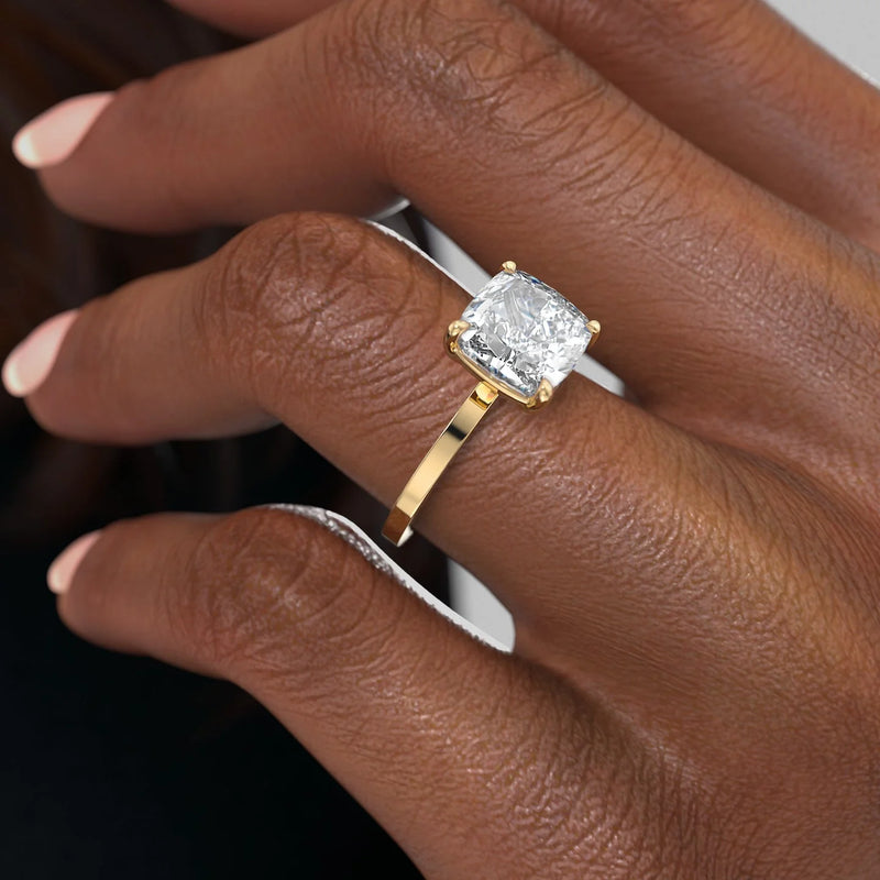 The Eleanor Set With A 2 Carat Cushion Lab Diamond