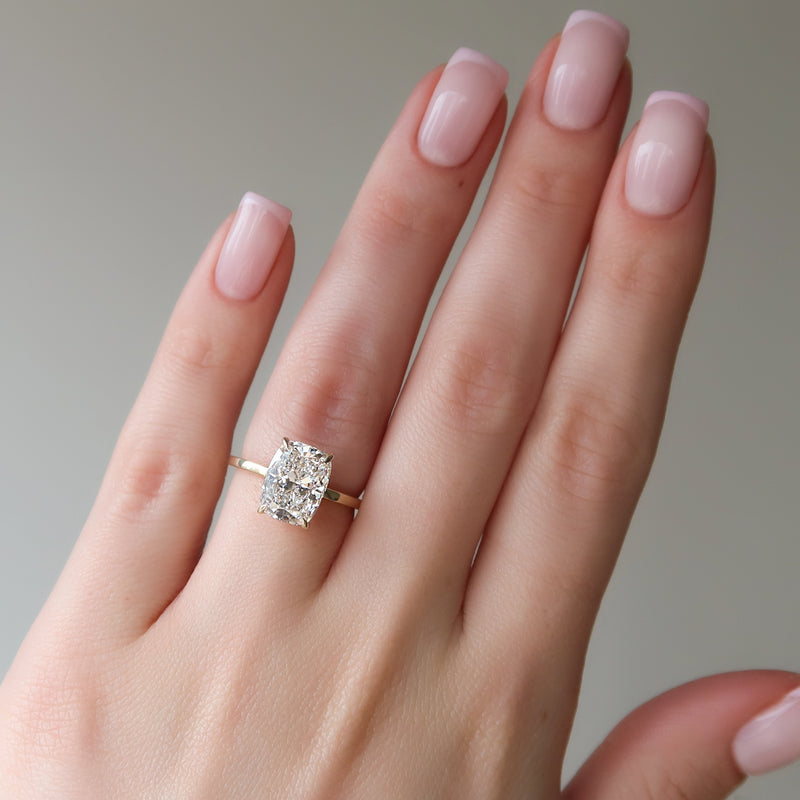 The Eleanor Set With A 2 Carat Elongated Cushion Lab Diamond