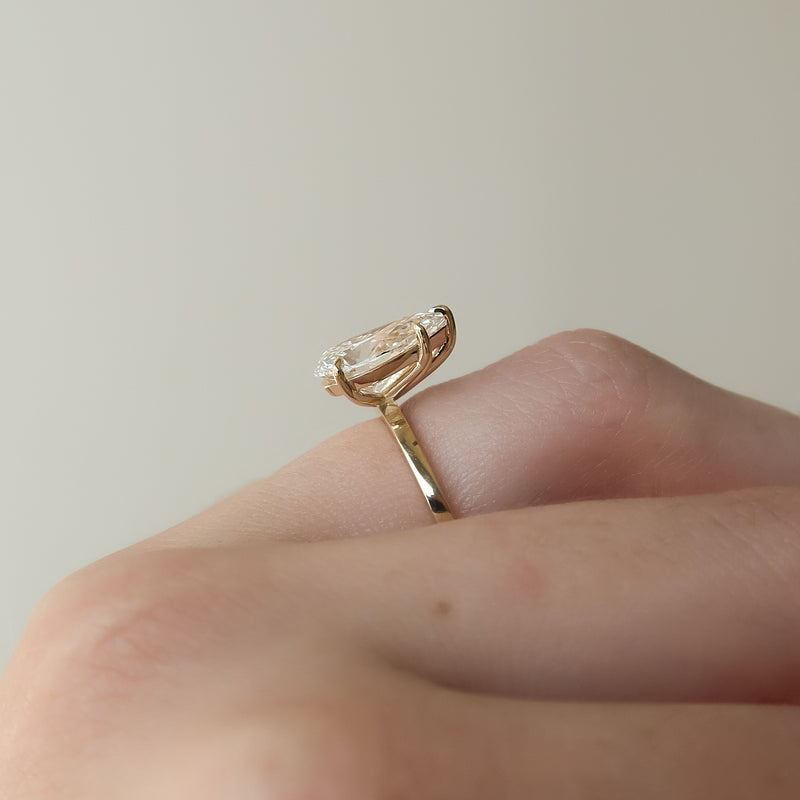 The Eleanor Set With A 2 Carat Pear Lab Diamond