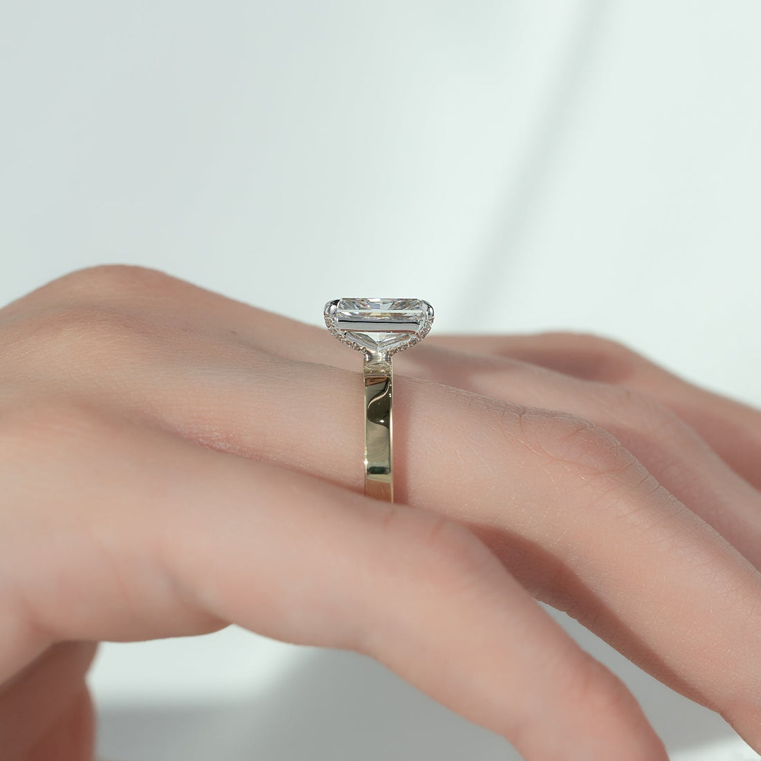 The Eleanor Set With A 2 Carat Radiant Lab Diamond
