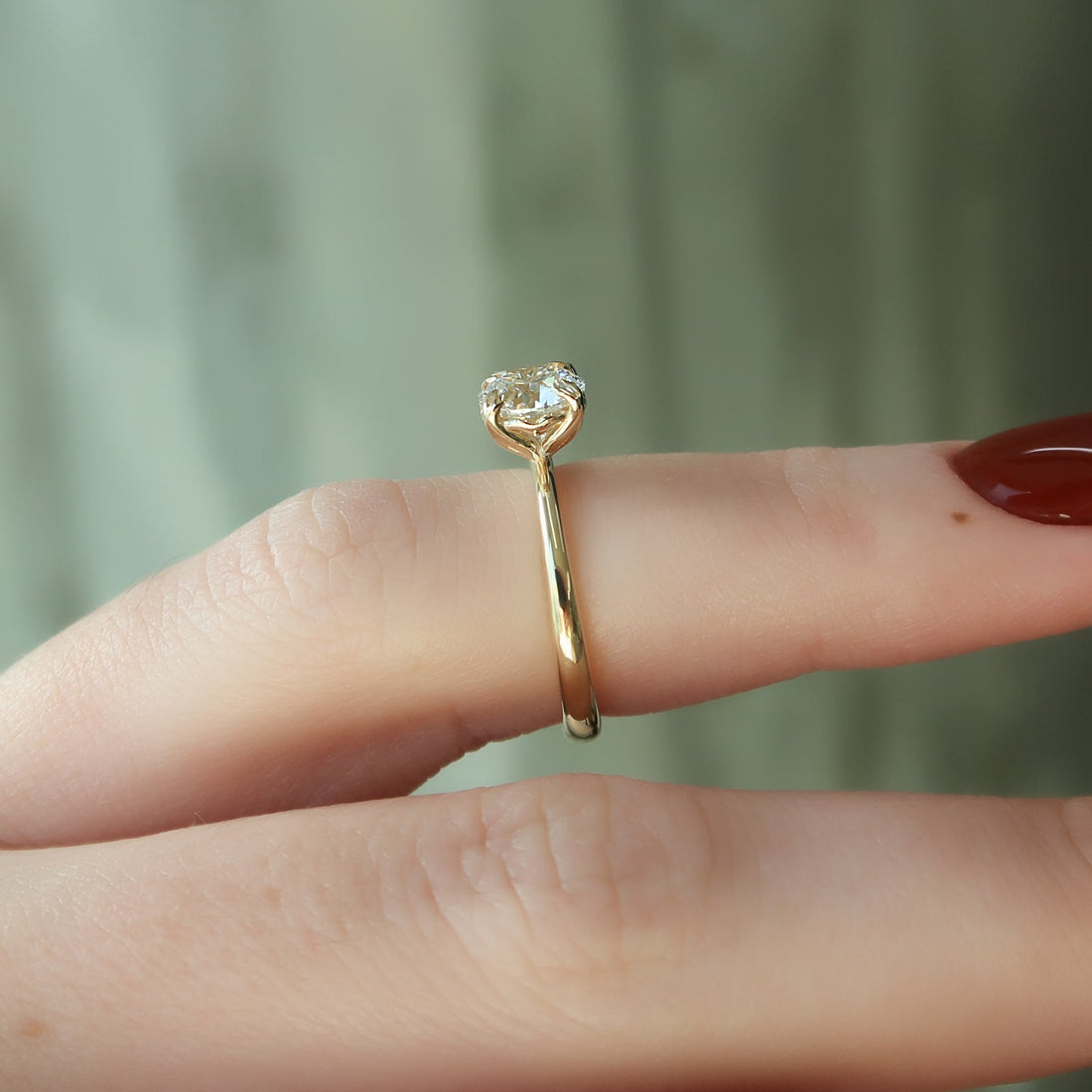 The Alison Set With A 2 Carat Round Lab Diamond