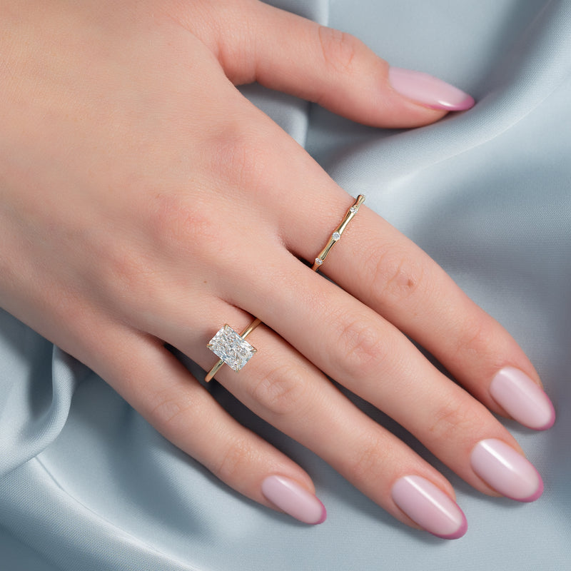 The Alison Set With A 2 Carat Radiant Lab Diamond
