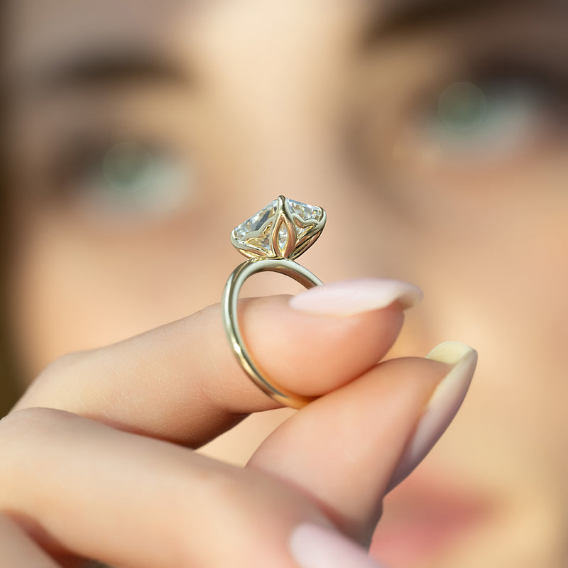 The Alison Set With A 2 Carat Radiant Lab Diamond