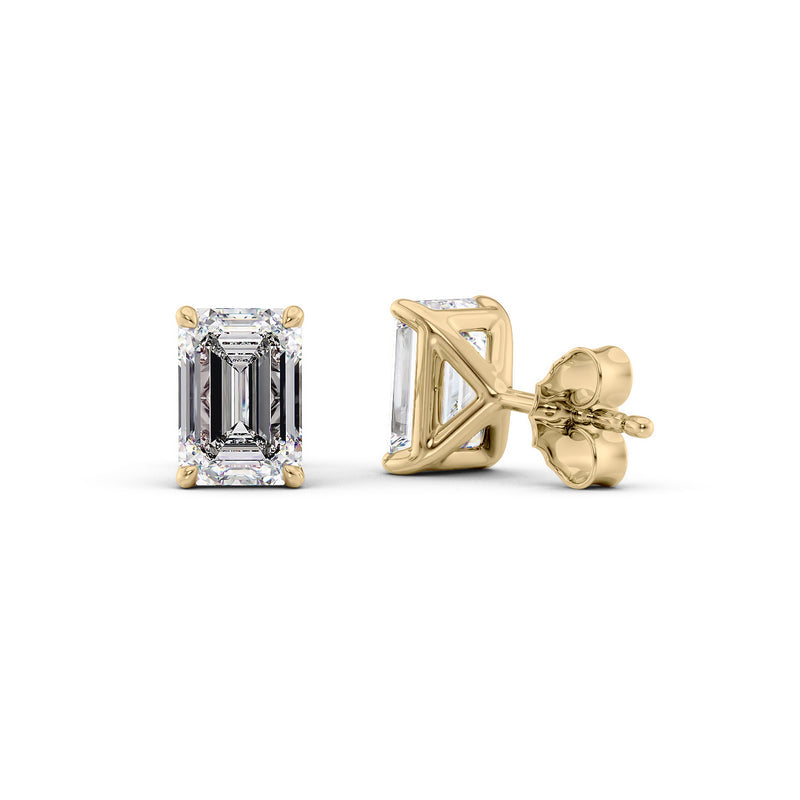 Stud Earrings Set With Emerald Lab Diamonds
