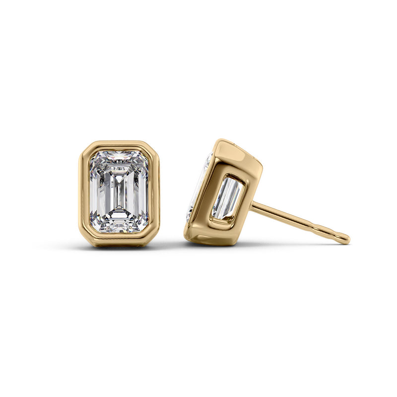 Bezel Stud Earrings Set With Emerald Lab Diamonds