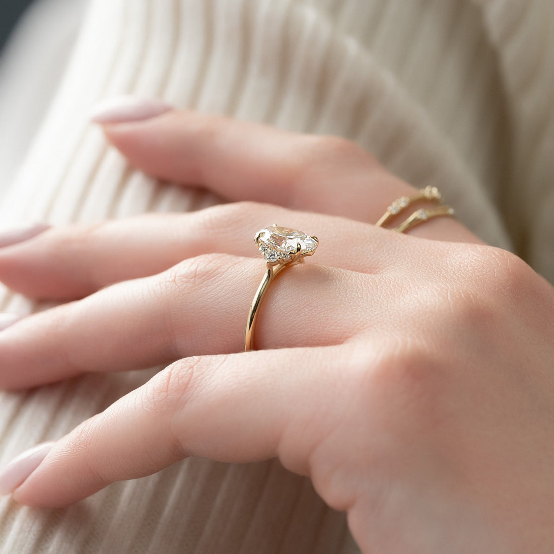 The Victoria Set With A 2 Carat Oval Lab Diamond