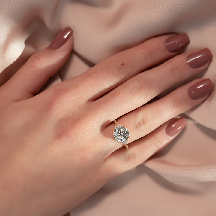 The Hearts Liv Set With A 2 Carat Round Lab Diamond