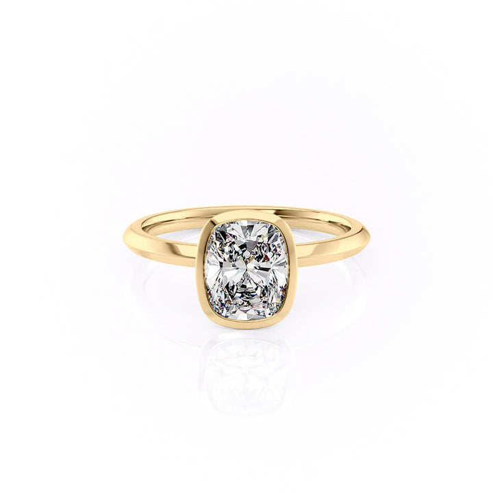 The Razor Bezel Kamellie Set With A 2 Carat Elongated Cushion Lab Diamond