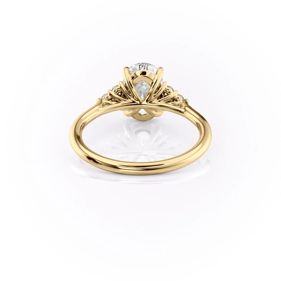 The Scarlett Set With A 2 Carat Oval Lab Diamond