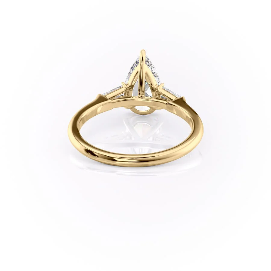 The Liv Set With A 2 Carat Pear Lab Diamond