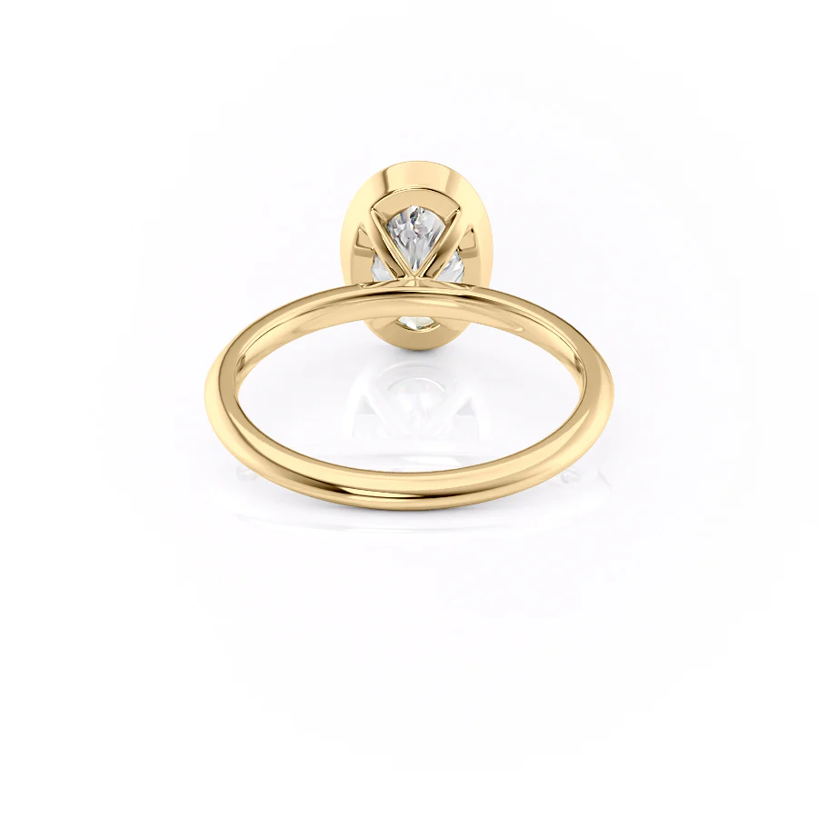 The Razor Bezel Kamellie Set With A 2 Carat Oval Lab Diamond
