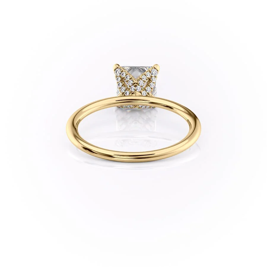 The Petal Kamellie Set With A 2 Carat Princess Lab Diamond