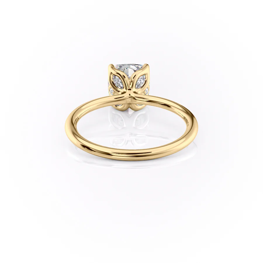 The Lisa Set With A 2 Carat Cushion Lab Diamond