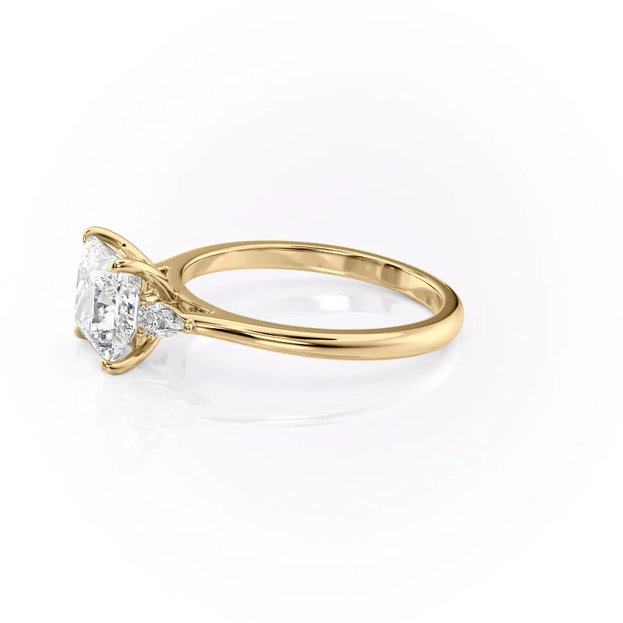 The Pears Liv Set With A 2 Carat Princess Lab Diamond